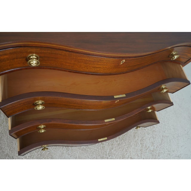 Baker Furniture Company Baker Colonial Williamsburg #8805 Inlaid Mahogany Chest ~ Rare For Sale - Image 4 of 18
