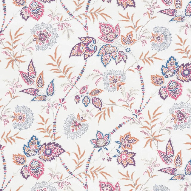 This listing is for a wallpaper sample only. If you'd like to purchase this wallpaper, please click here:...