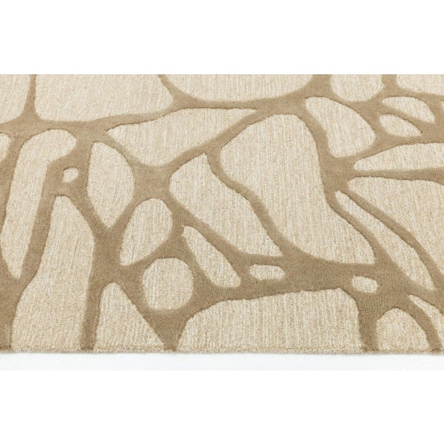 2020s 8x10 Organic Hand-Tufted Wool Area Rug - Sand & Cream Modern Abstract For Sale - Image 5 of 10