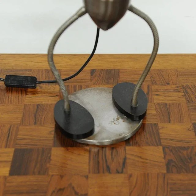 Silver Robot Desk Lamp with Articulated Arms by Christopher Wray, 1970s For Sale - Image 8 of 13