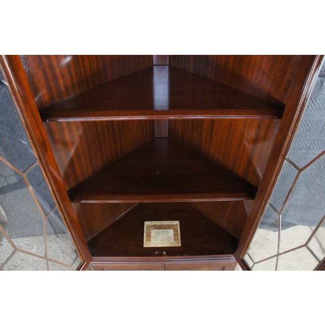 1930s W. A. Berkey American Chippendale Style Flame Mahogany Corner Cabinet For Sale - Image 12 of 12