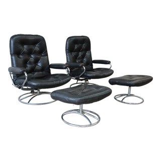 Vintage Black Leather Ekornes Stressless Lounge Chairs & Ottomans - a Pair For Sale