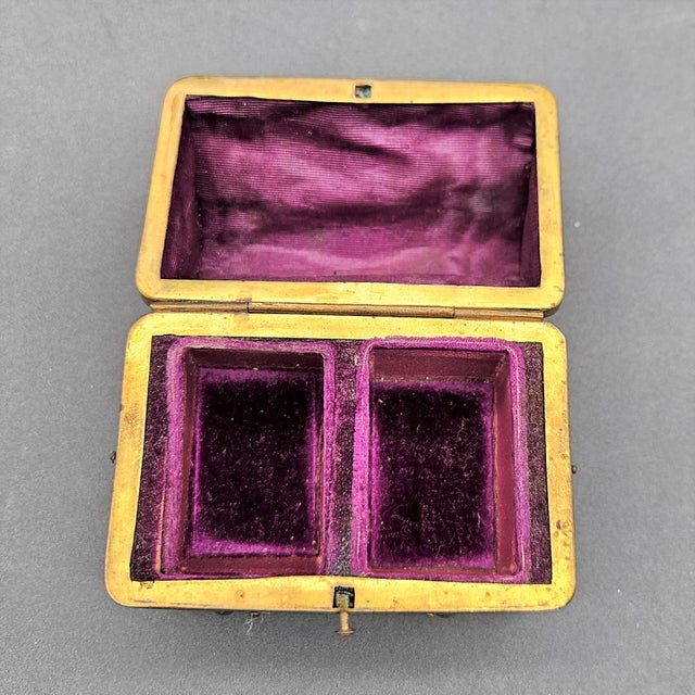 Travel Set with Lined Suitcase and Antique Perfume Bottles, 1850s, Set of 3, in Very Good conditions. Designed before 1890