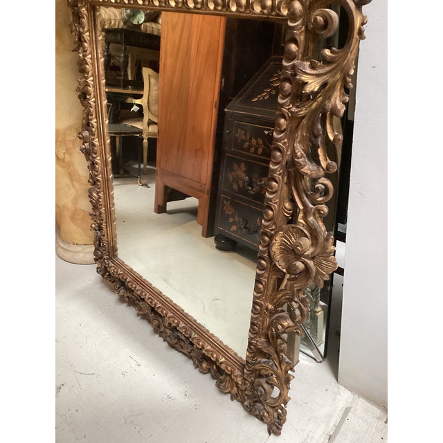 Antique Regency Armorial Crested & Crown Giltwood Mirror For Sale In Los Angeles - Image 6 of 10