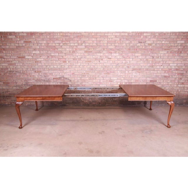 Queen Anne 1990s Baker Furniture Rare Queen Anne Walnut Dining Set For Sale - Image 4 of 9