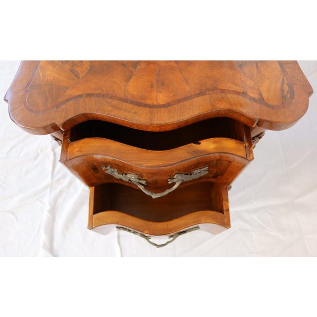 Wood Chippedal Bedside Tables in Wood, 1970s, Set of 2 For Sale - Image 7 of 17