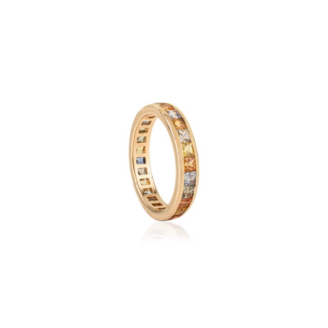 Pop Art Style Rainbow Multi Sapphire Eternity Band Ring in 14k Yellow Gold Size 7 For Sale - Image 4 of 16