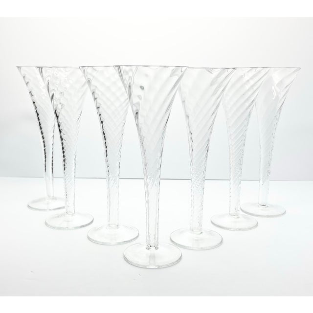 Set of 7 Vintage Optic Swirl Hollow Fluted Champagne Glasses 9” 6oz Excellent condition. No chips, cracks, or fleabites....