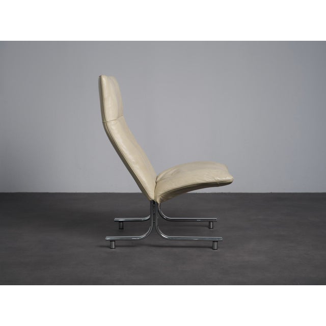 Mid-Century Modern DS-2030 Lounge Chair in Leather by Hans Eichenberger for de Sede, Switzerland, 1970s For Sale - Image 3 of 11