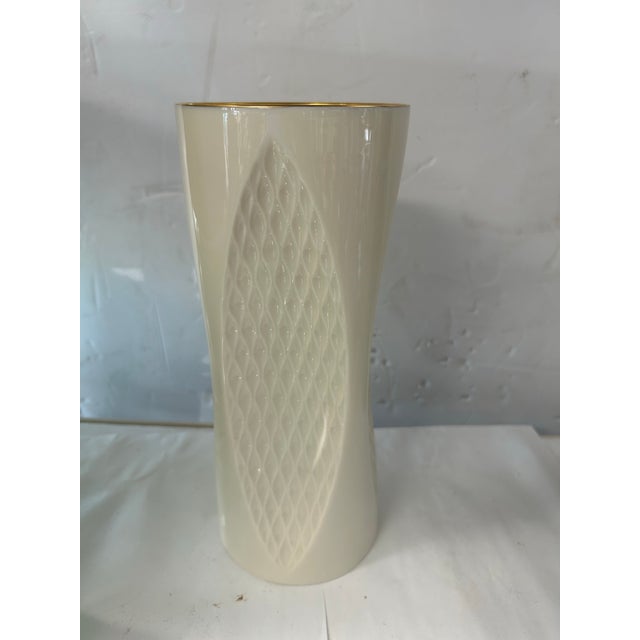 Beautiful modernist vase by Lenox with diamond detail within an oval pattern on four sides. A great example of a modern...