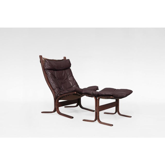 Set of Dark Brown Leather Highback Siesta Chair and Ottoman by Ingmar Relling for Westnofa, 1970s For Sale - Image 3 of 7