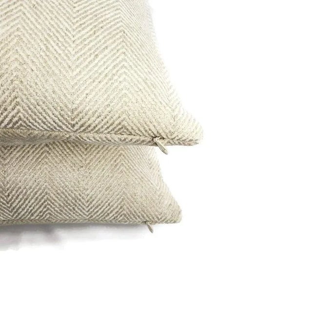 Textile Gp & J Baker Braddock in Oatmeal Pillow Cover For Sale - Image 7 of 8