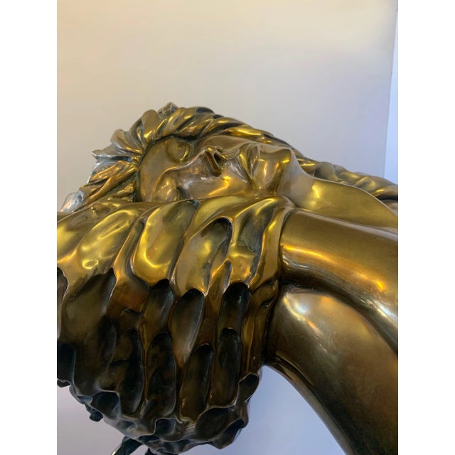 Tom Bennett and his identical brother, Bob Bennett, were born in Roseville, California. In the late 1960s at the beginning...