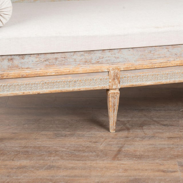 Early 19th Century Swedish Gustavian Gray Painted Bench Settee For Sale - Image 12 of 13