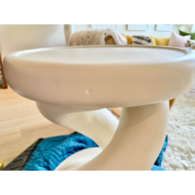 2000 - 2009 Attributed to Michael Taylor Designs Twist Table in Signature White. Minor Chips at Base and Rim For Sale - Image 5 of 6