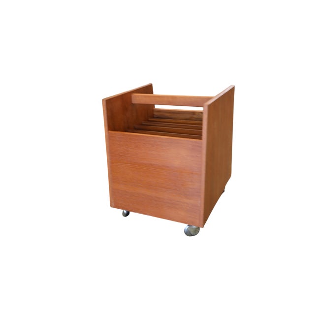 LP Stand or Magazine Rack in Teak by Rolf Hesland for Bruksbo, Norway, 1960s For Sale - Image 12 of 12