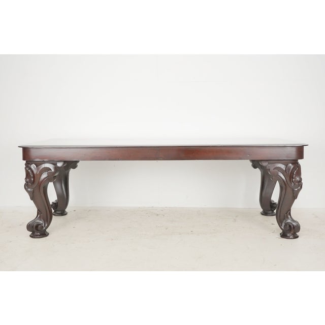 Mid 20th Century Chippendale Carved Wooden Sofa Accent Table For Sale - Image 10 of 16