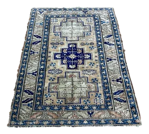 Middle Eastern Handmade Wool Rug
