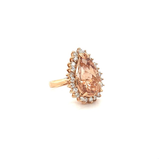 9.15 Carat Natural Morganite Diamond 14 Karat Rose Gold Cocktail Ring This Morganite ring has a natural 8.17 Carat Carat...