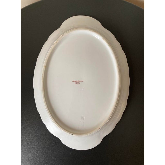 Limoges, France Early 20th Century Limoges French Roses Porcelain Oval Serving Platter or Tray With Gold Accents For Sale - Image 4 of 12