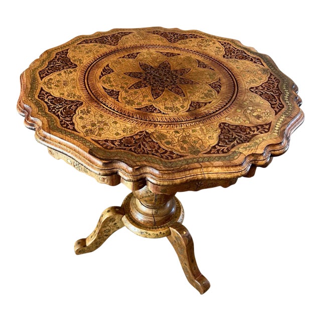 Vintage Anglo-Indian Brass Inlaid Pedestal Table For Sale