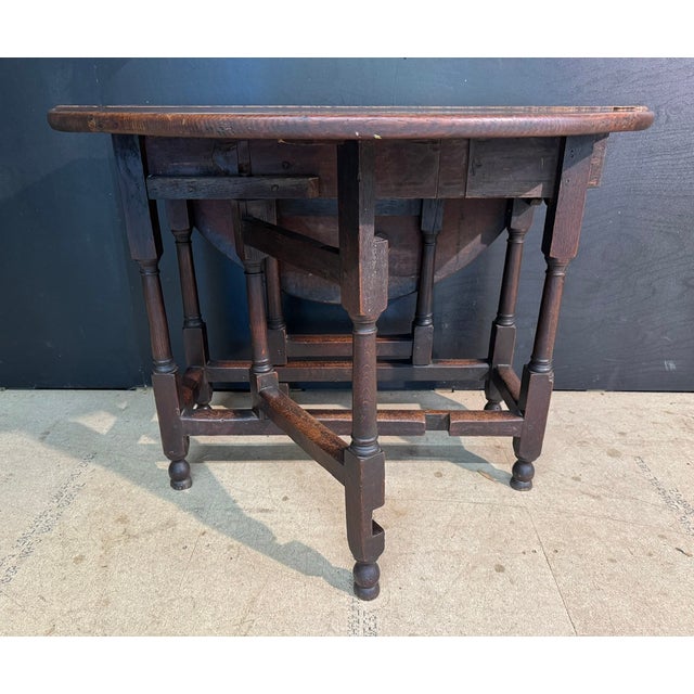 18th Century Oak Gate Leg Table, 1780 For Sale - Image 12 of 16