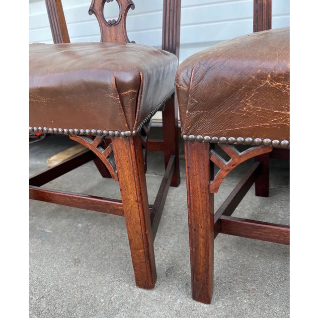 Very Fine Set of Ten 18th Century Irish Chippendale Mahogany Dining Chairs For Sale - Image 4 of 12