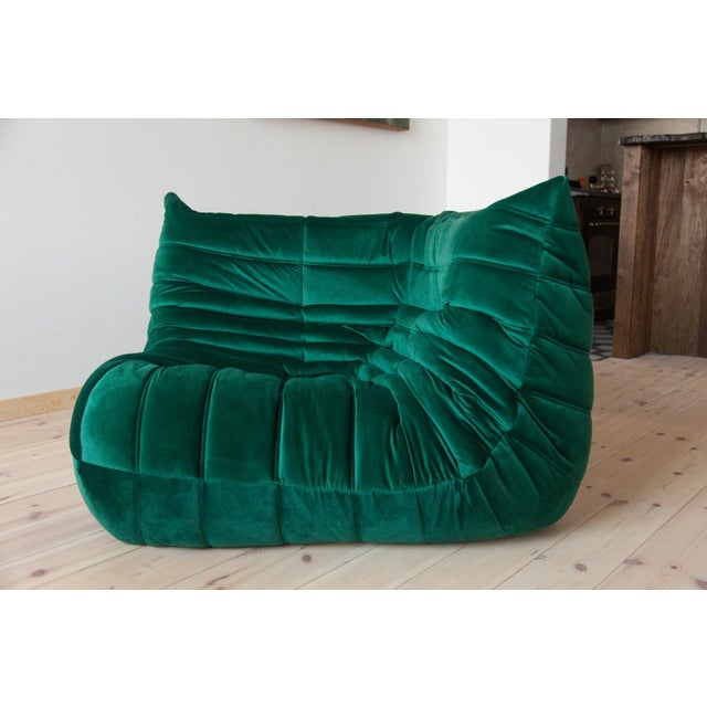 Bottle Green Velvet Togo Corner Chair by Michel Ducaroy for Ligne Roset, 1970 For Sale - Image 11 of 11