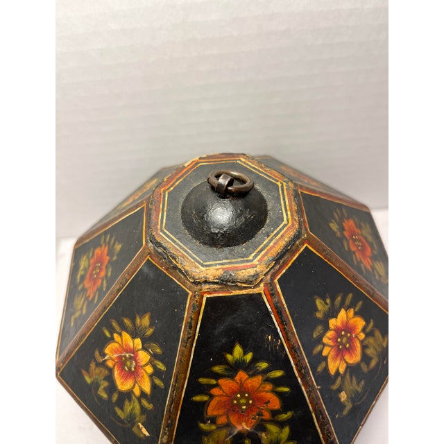 Indian Early 1900s Antique Indian Mughal Hand Painted Octagon Marriage Trinket Jewelry Box For Sale - Image 3 of 9