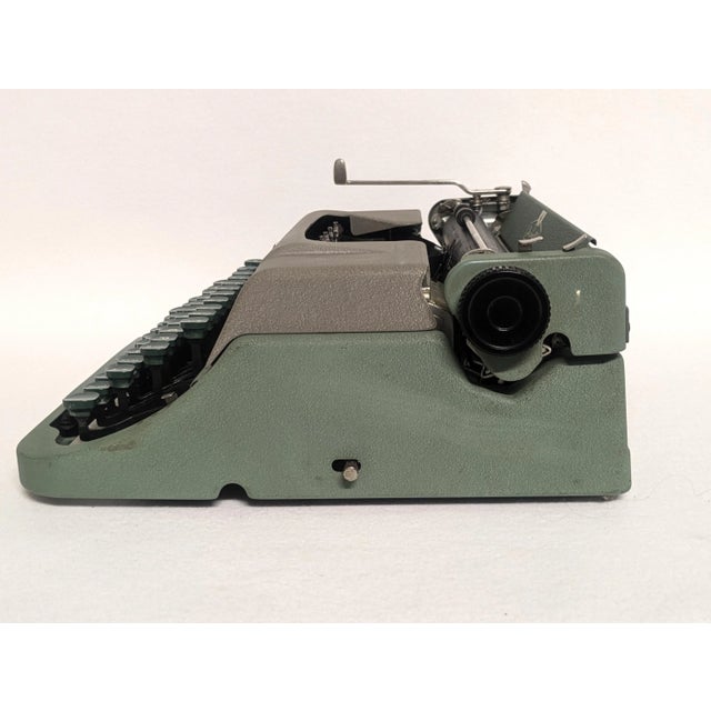 Mid-Century Modern Mid-Century Jewell Underwood Typewriter in Green For Sale - Image 3 of 12