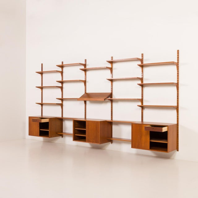 Poul Cadovius Large Teak Wall Unit by Poul Cadovius for Cado, 1960s For Sale - Image 4 of 18