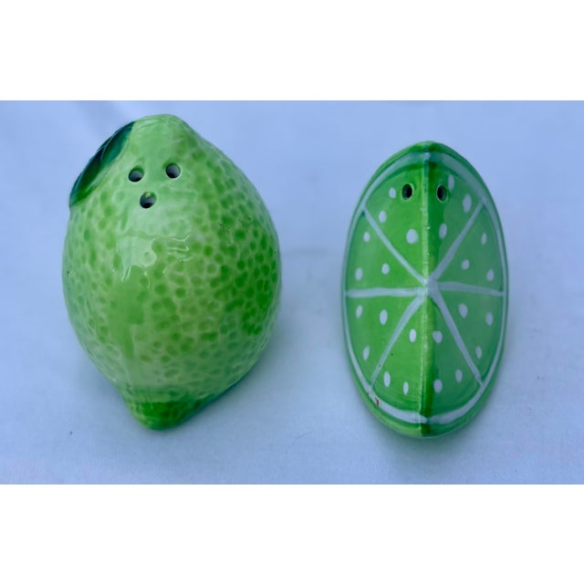 Citrus Chic Trompe-l'Oeil Ceramic Sliced Lime Salt and Pepper Shakers - A Pair For Sale - Image 4 of 10