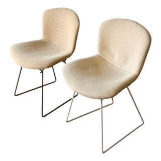 Model 420 Side Chairs in Beige Upholstery by Harry Bertoia for Knoll Inc. / Knoll International, 1990s, Set of 2 For Sale
