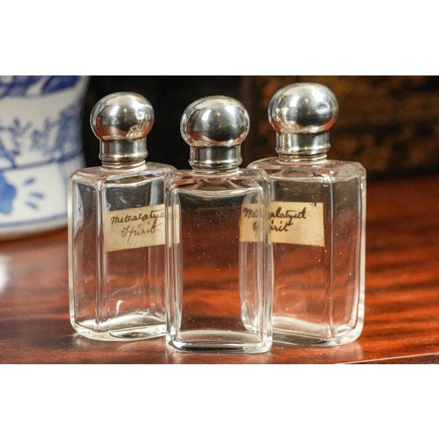 1910s Set of 4, Edwardian Pigskin Leather Travel Case With Sterling Silver Top Treble Spirit Flasks Bottles For Sale - Image 5 of 14
