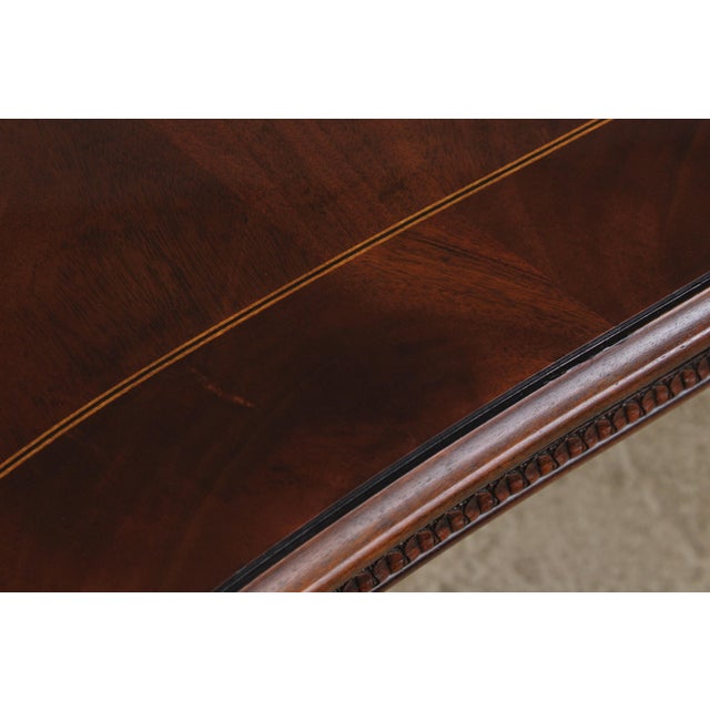 Wood Henredon Georgian Style Mahogany Dining Room Table For Sale - Image 7 of 18