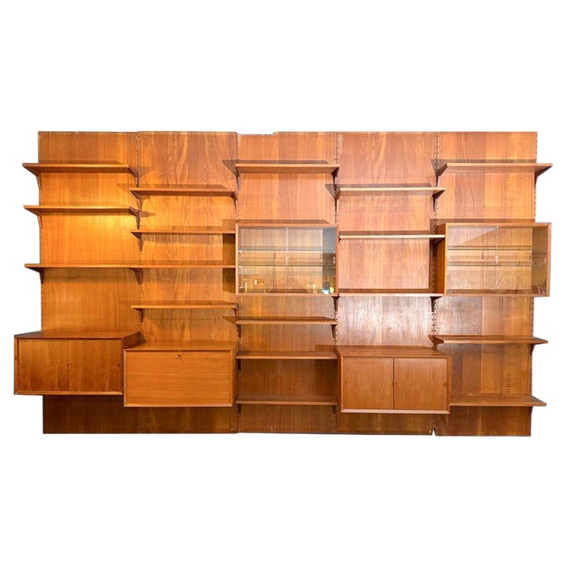 Large Mid-Century Modern Wall Unit by Poul Cadovius for Royal System, 1950s For Sale