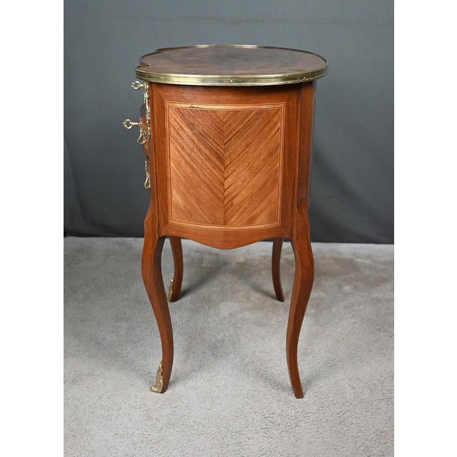 Small Transitional Mahogany Dressing Table, 1940 For Sale - Image 11 of 18