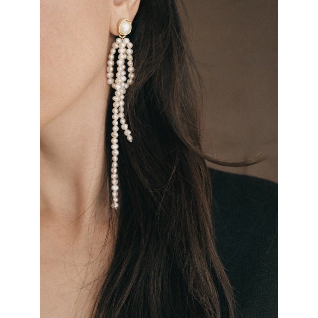 Contemporary Belle Earrings, 2 Pieces For Sale - Image 3 of 3