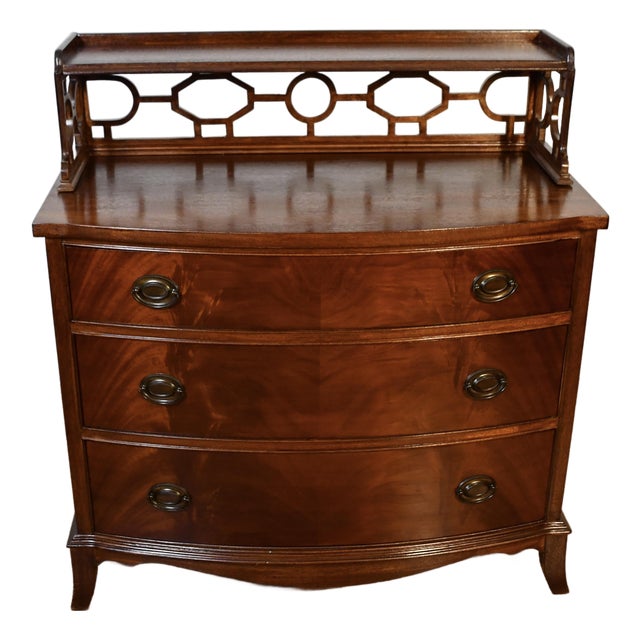 1920s Finch Fine Furniture English Regency Mahogany Commode / Bachelors Chest of Drawers For Sale