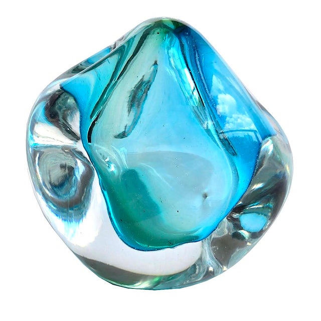 Mid-Century Modern Vintage Art Glass Paper Weight by Jacqueline Terpins For Sale - Image 3 of 16