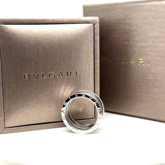 Silver Bvlgari 18ct White Gold B.Zero1 3 Band Ring 10.61g, Size 8.5 For Sale - Image 8 of 9