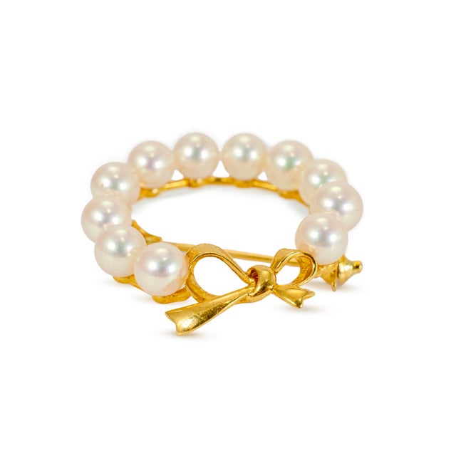 Vintage Mikimoto 18k Yellow Gold Pearl Wreath Brooch For Sale - Image 4 of 6