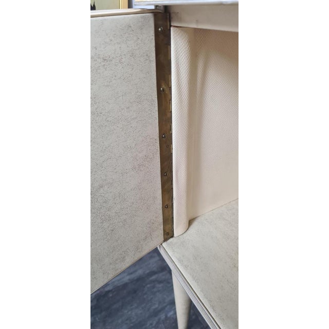 Ivory Bedside Tables attributed to Umberto Mascagni, 1950s, Set of 2 For Sale - Image 8 of 14