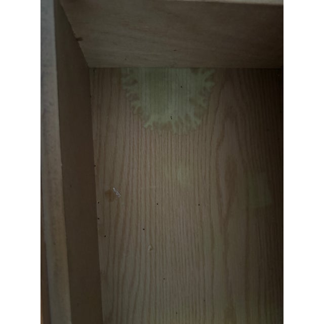 A Pair of Vintage Bassett Sculptural Oak Nightstands With Architectural Drawer Fronts For Sale - Image 10 of 11