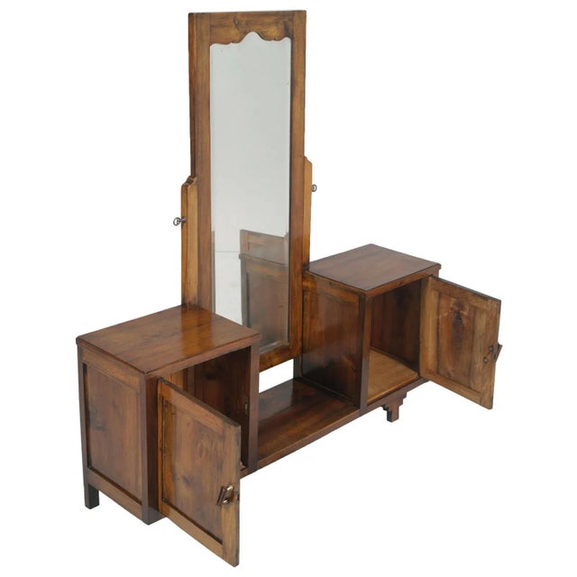 Art Deco Mirrored Cabinet, 1920s, in Restored conditions. Designed 1920 to 1949
