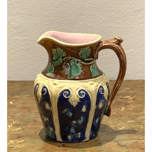 Majolica Pitcher With Grape Vine, England Circa 19th Century For Sale In San Francisco - Image 6 of 6