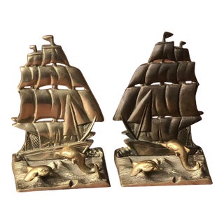 1960s Sailing Ship Bookends in Brass-a Pair For Sale