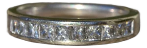 The Crescenta Valley: Vintage Unisex 1 CTW Diamond Band in 14K White Gold