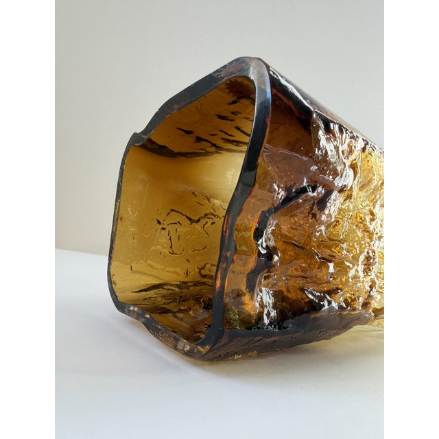 Amber Kallio Brutalist Art Glass Vase by Kaj Blomqvist for Kumela, Finland, 1970s For Sale - Image 16 of 17