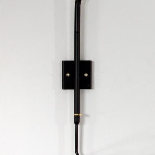 Modern Black Rotating Straight-Curved Arms Wall Lamp in Aluminum, Brass and Steel by Serge Mouille For Sale - Image 10 of 15